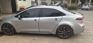 Toyota Corolla XSE 2020 Gray
