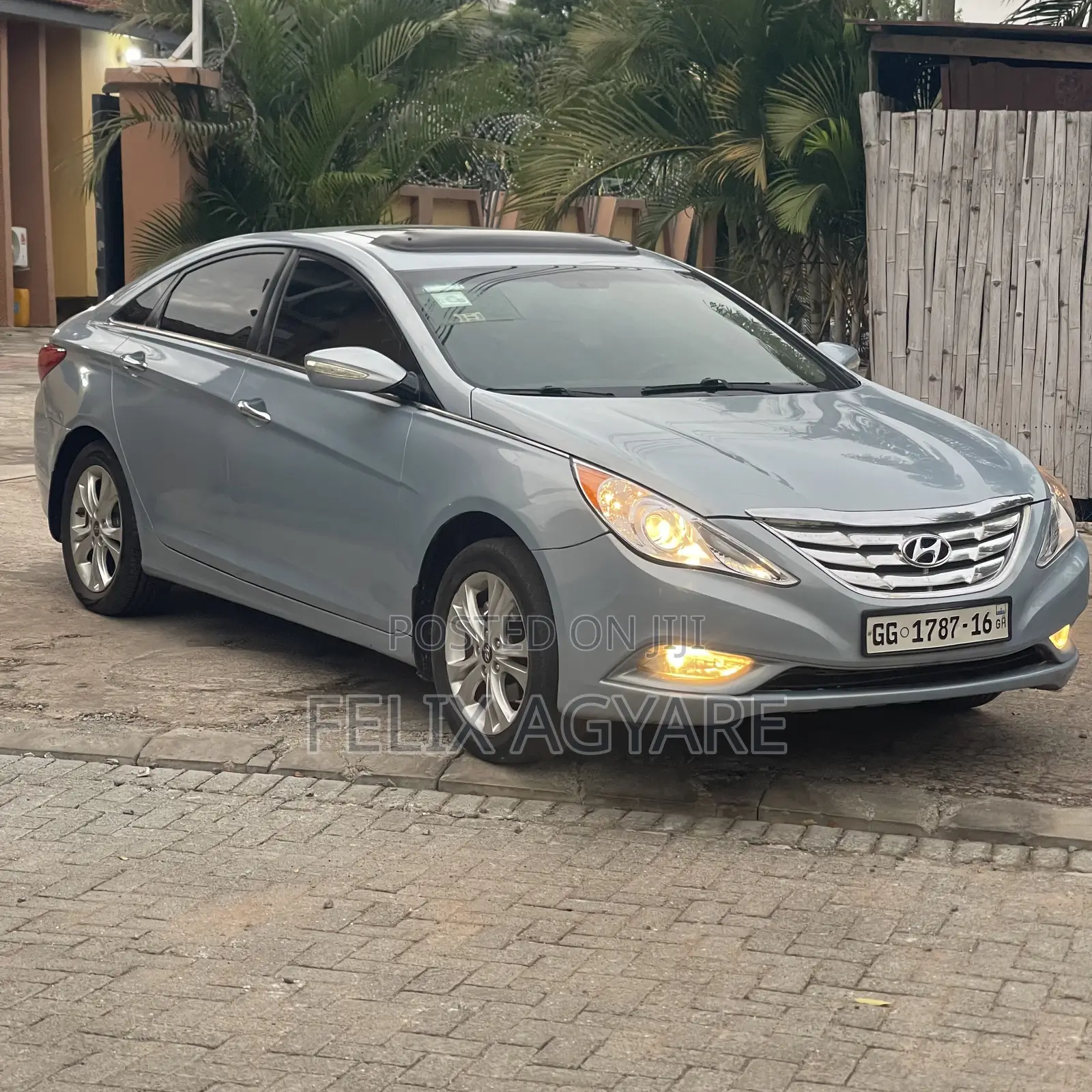 Hyundai Sonata SE Sedan FWD (2.4L 4cyl 6A) 2012 Blue