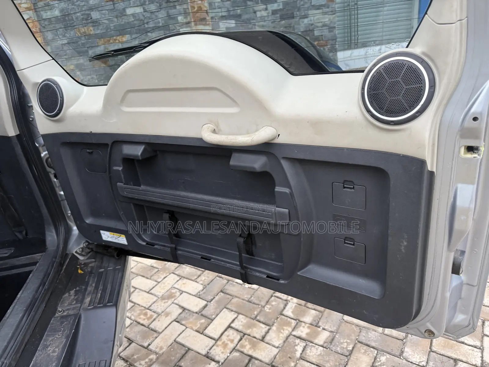 Mitsubishi Pajero V90 3.0 V6 GLS/GLX 2017 Silver