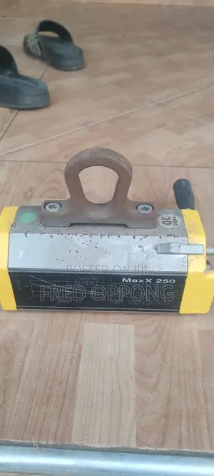 Hand Controlled Magnet