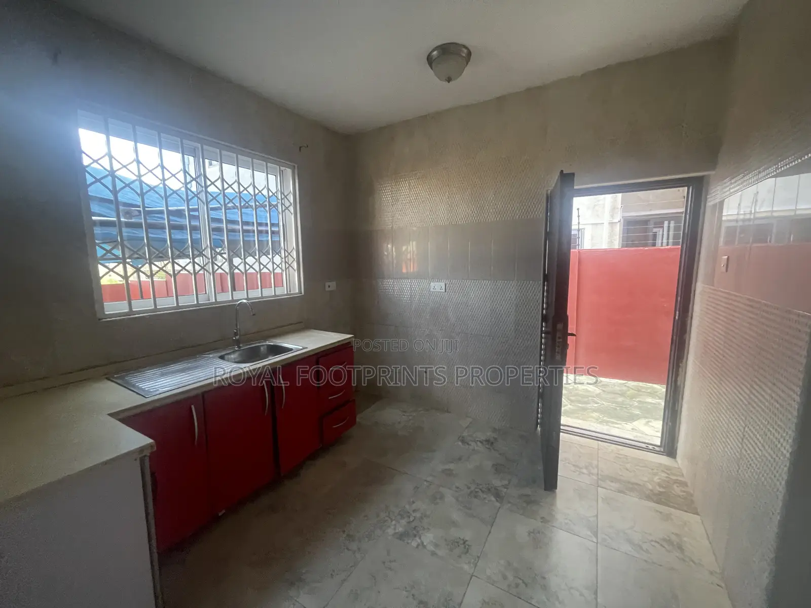 2bdrm Apartment in Royal Footprints, Ashaley Botwe for rent