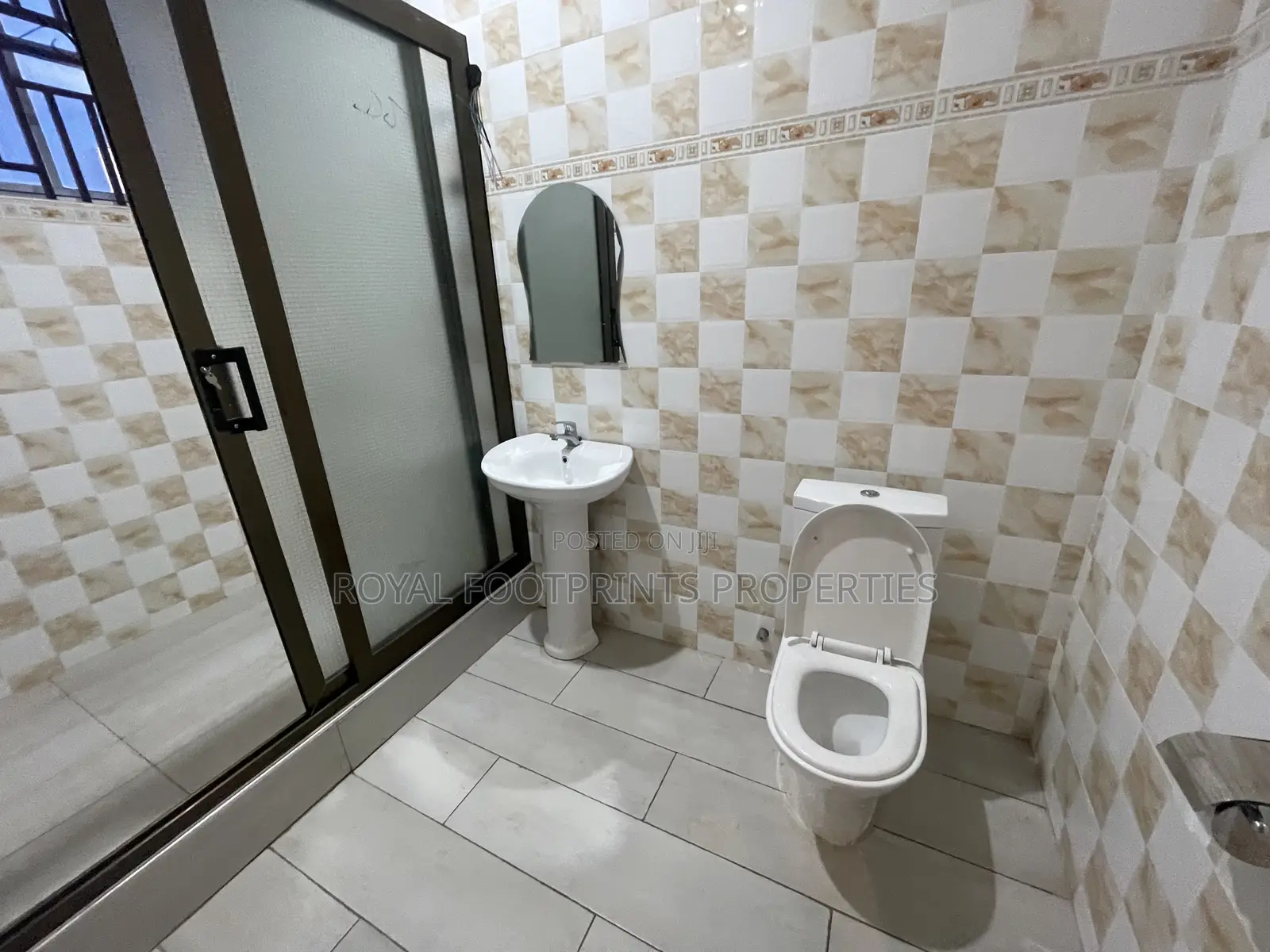 2bdrm Apartment in Royal Footprints, Ashaley Botwe for rent