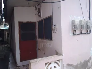 1bdrm Room & Parlour in Survivorestates, Palas Town for rent