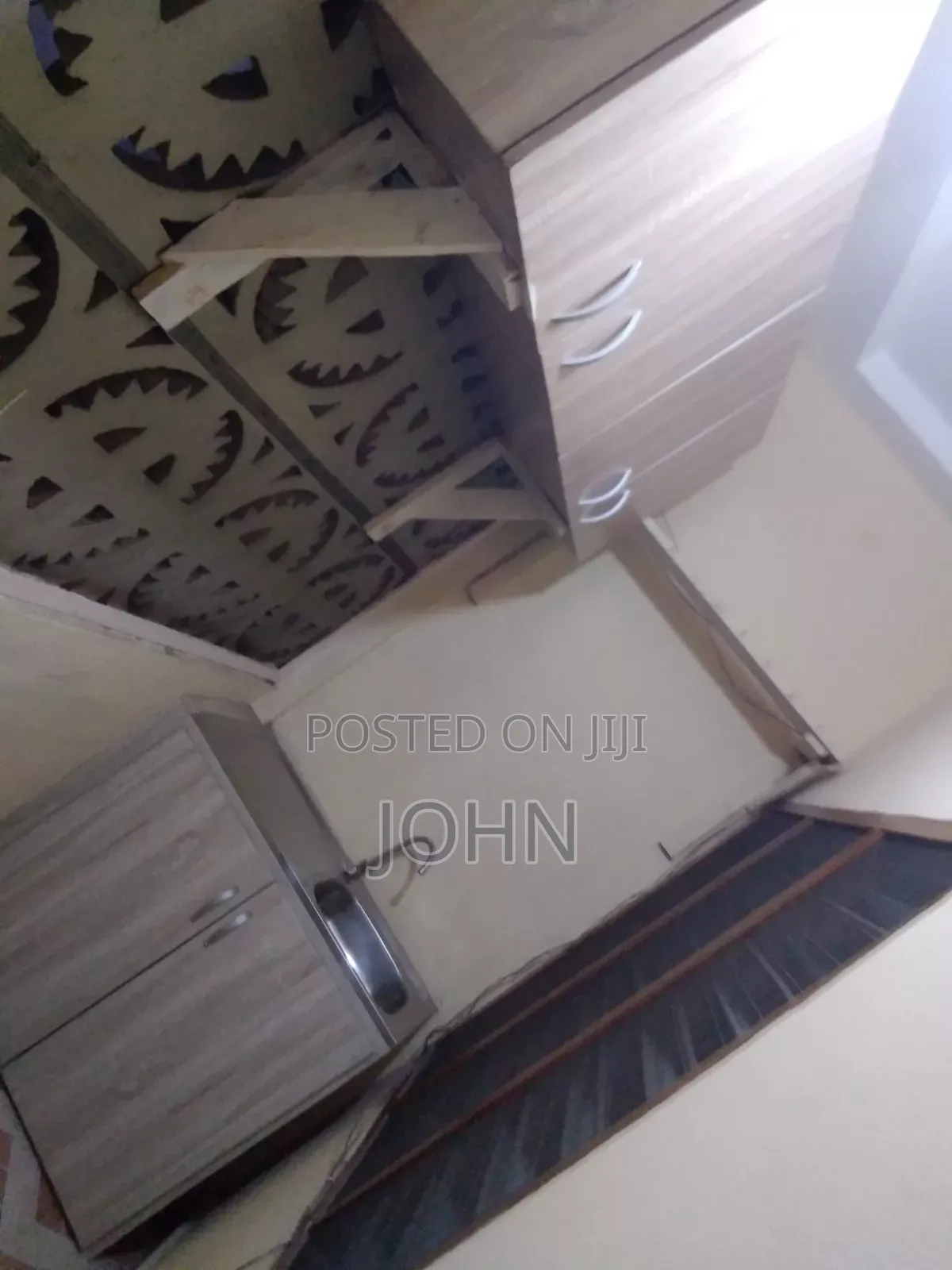 1bdrm Room & Parlour in Survivorestates, NIC for rent