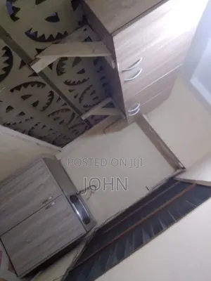 1bdrm Room & Parlour in Survivorestates, NIC for rent