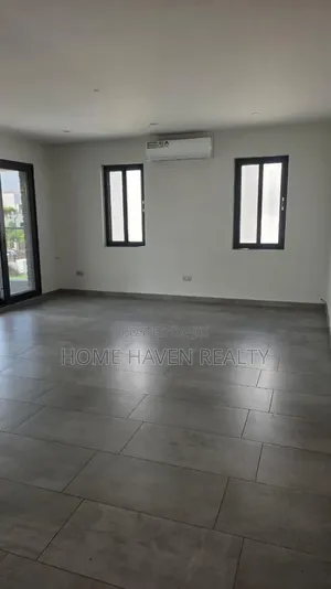 4bdrm House in East Airport, Tseaddo for rent