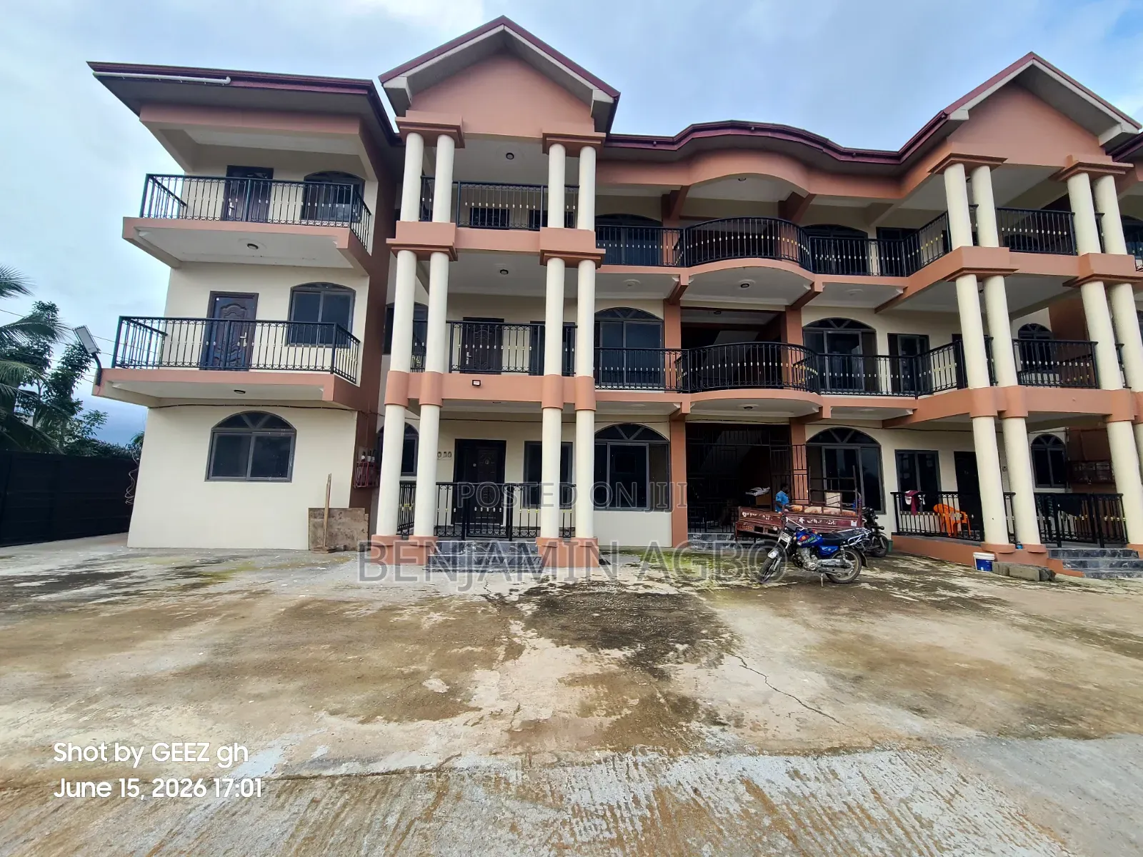 2bdrm Apartment in Sarpeiman-White, Amasaman for rent