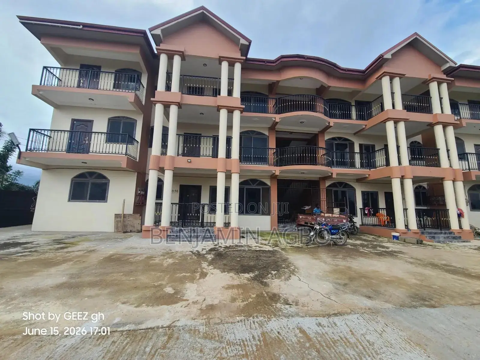 2bdrm Apartment in Sarpeiman-White, Amasaman for rent