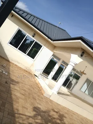 3bdrm House in Adenta Ashieyie, Frafraha for rent