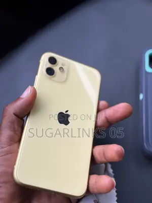 Apple iPhone 11 128 GB Yellow