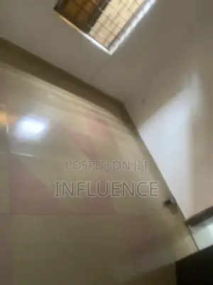 1bdrm Apartment in Palace Mall Area, Spintex for rent