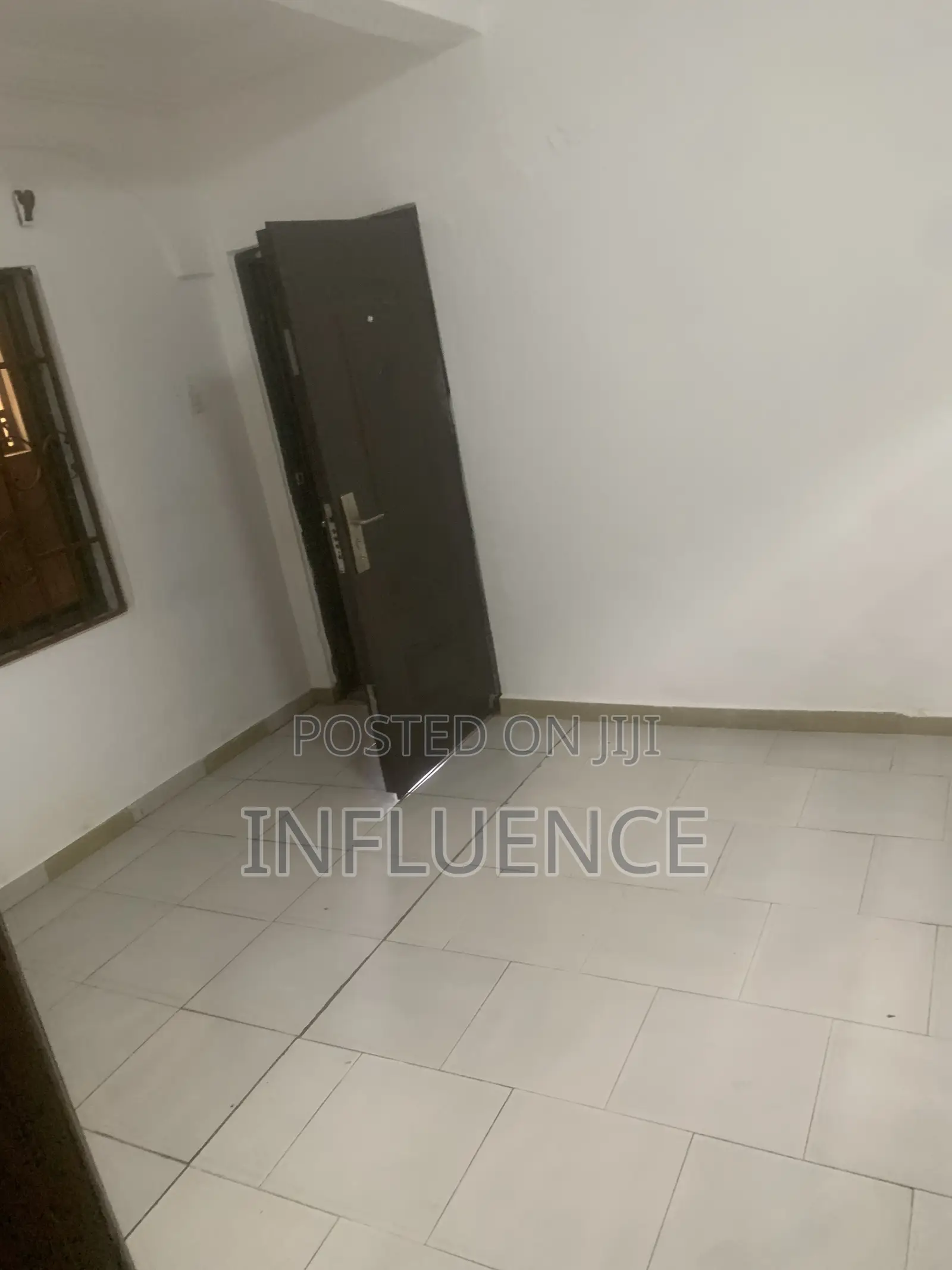 1bdrm Apartment in Palace Mall Area, Spintex for rent