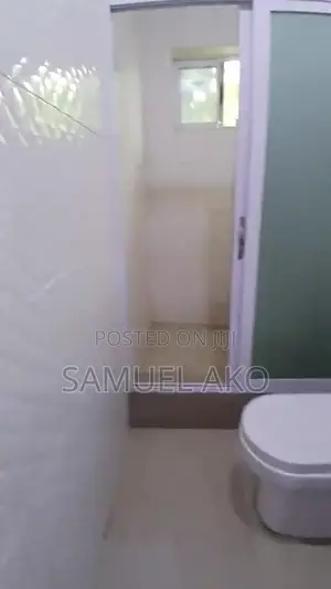 1bdrm Apartment in Adjiringanor, Boundary Road Area for rent