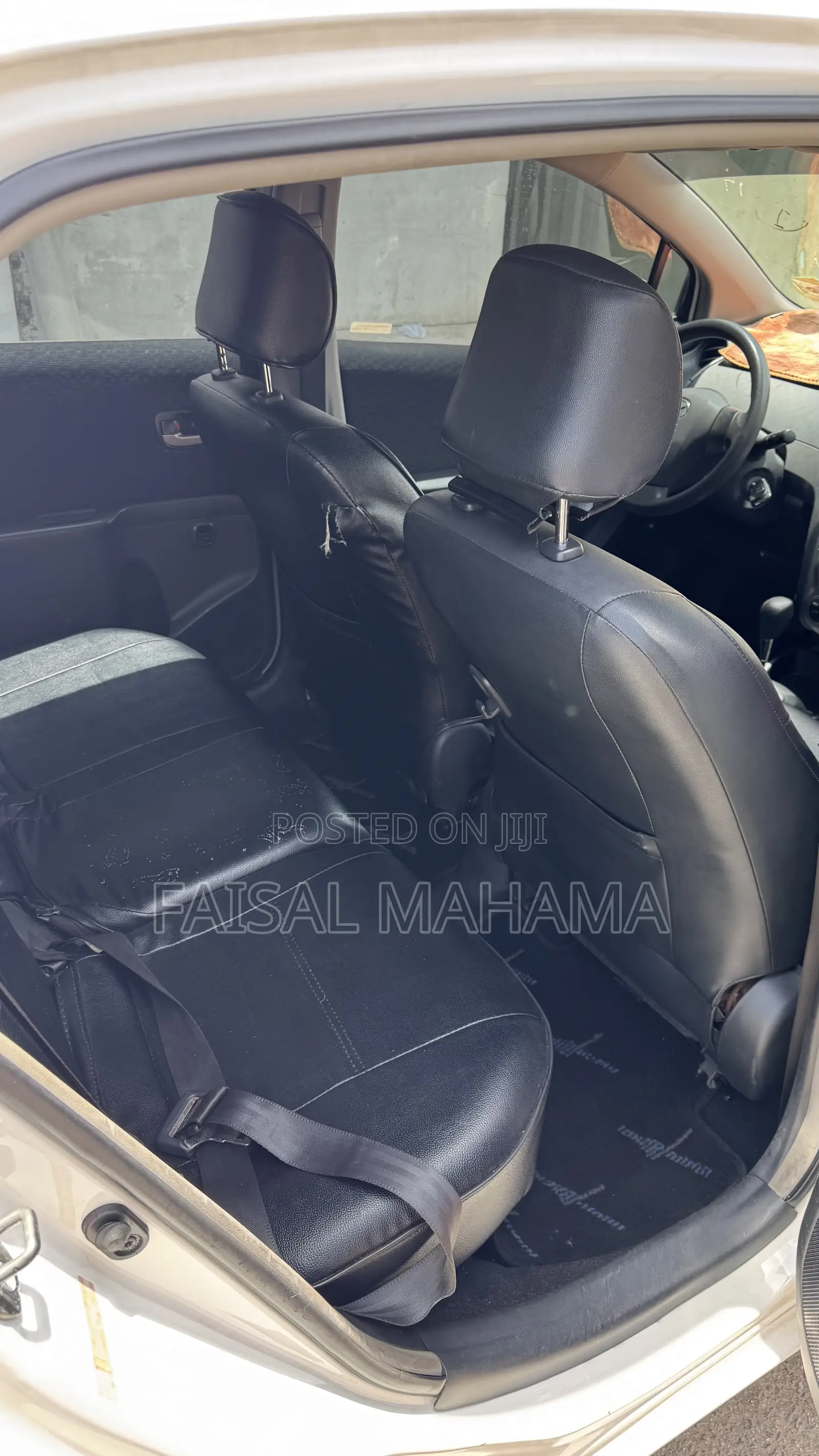 Toyota Yaris 2012 White