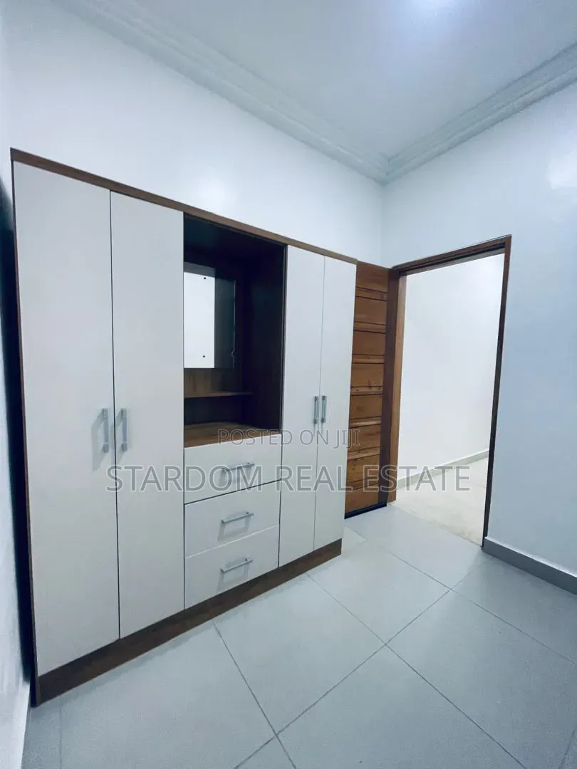 2bdrm Apartment in Adjiringanor, Ability for rent