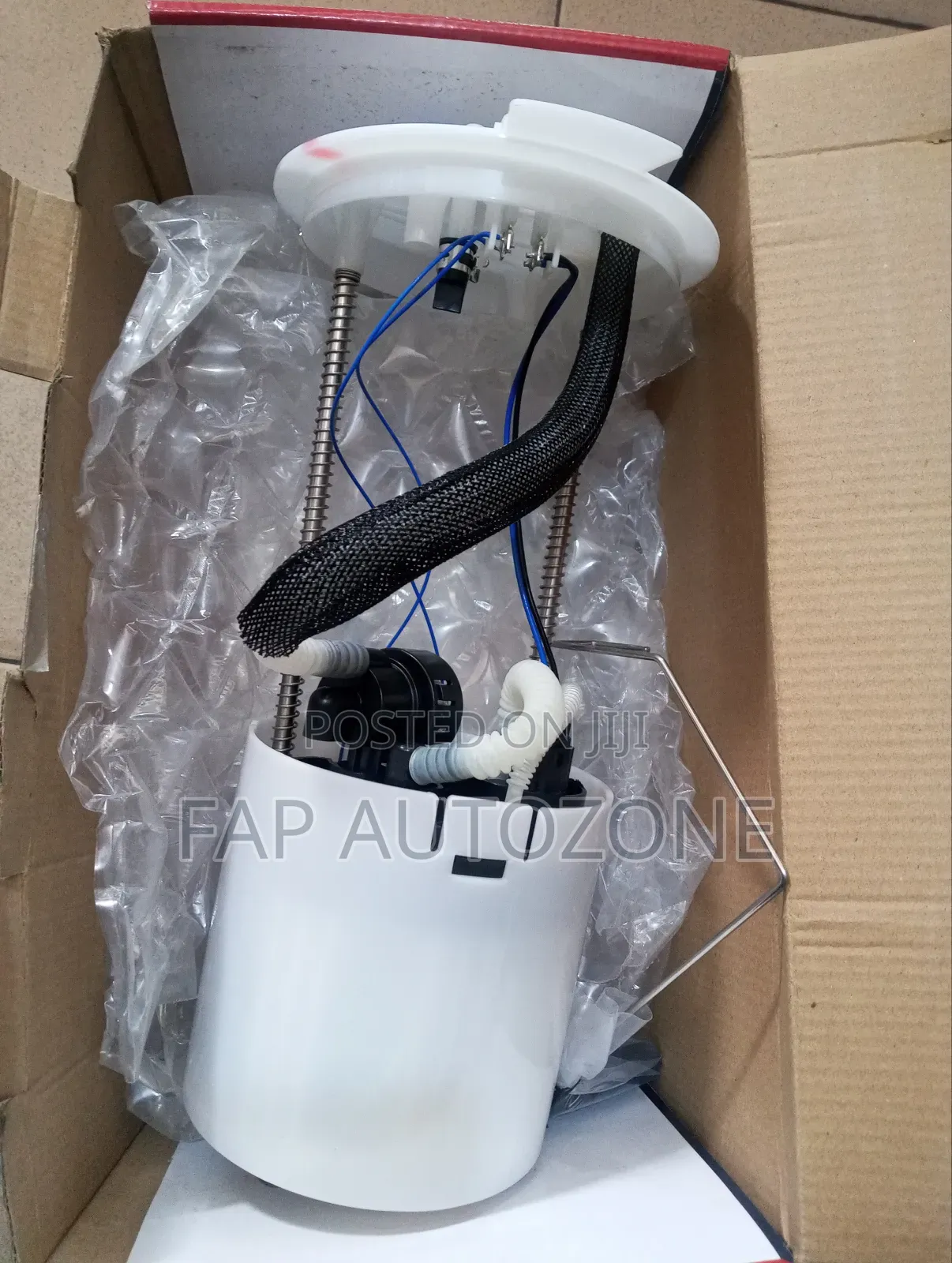 01140. Genuine Ford Escape Fuel Pump Assembly From USA