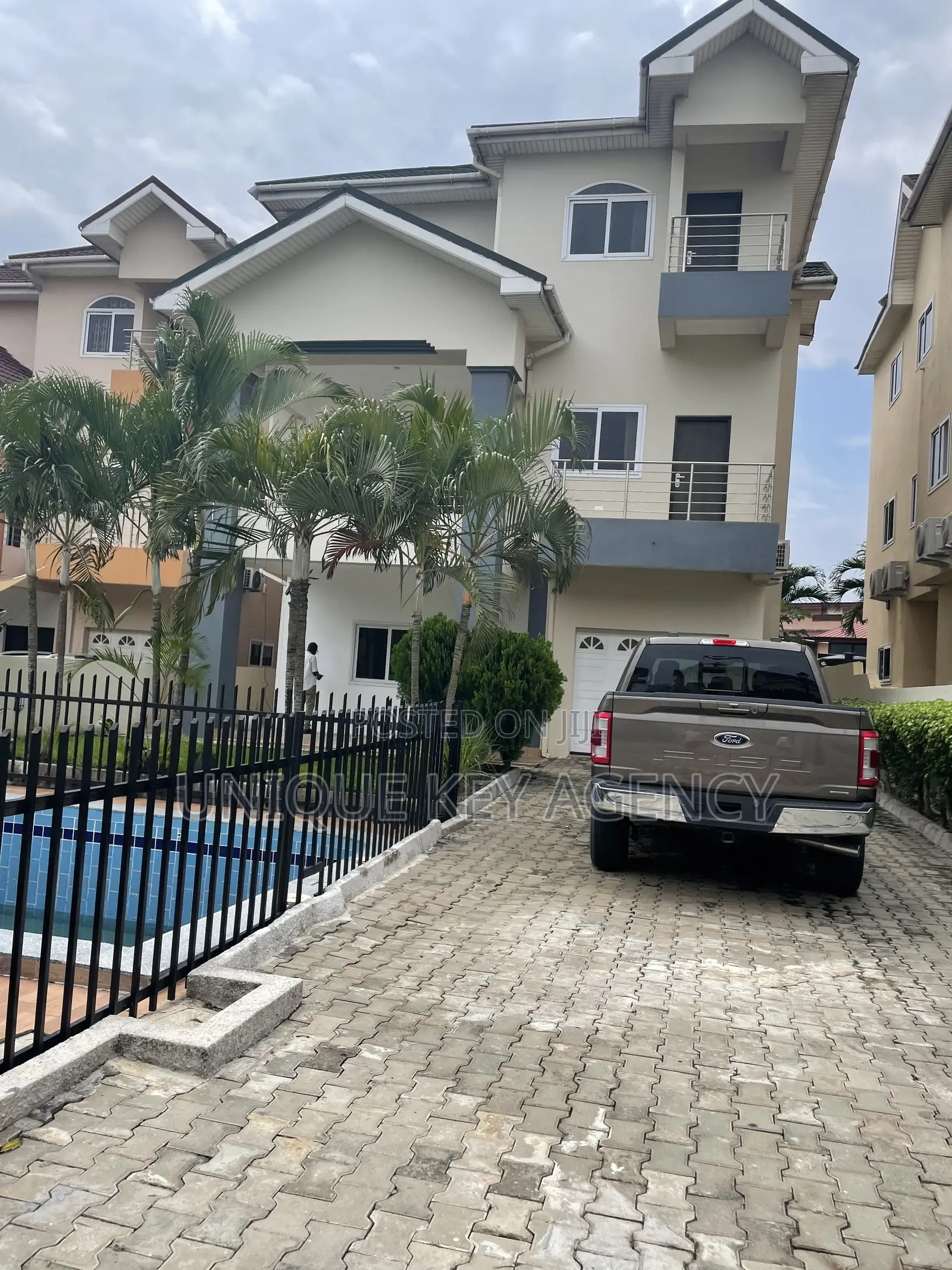 5bdrm House in Unique Key Agency, Cantonments for rent