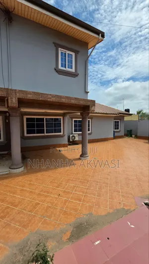 4bdrm House in Spintex Community 18, Sakumono for rent