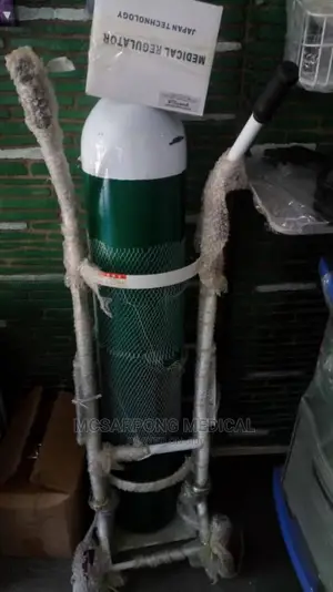 Oxygen Cylinder (10 Litres, 40 Litres)