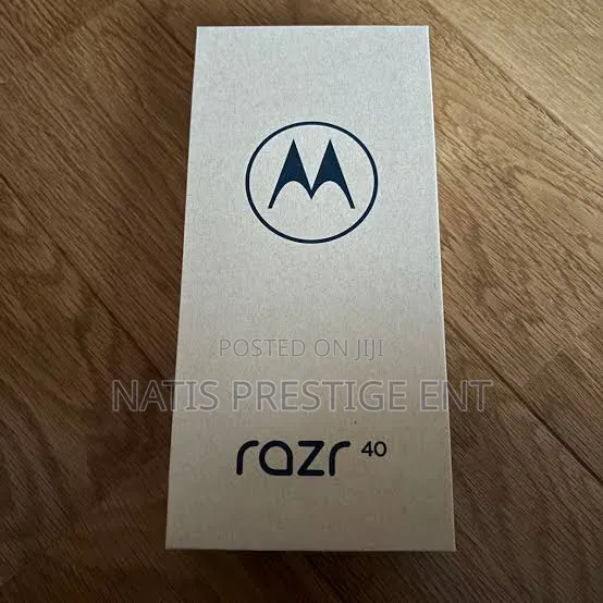 New Motorola Razr 40 128 GB Black