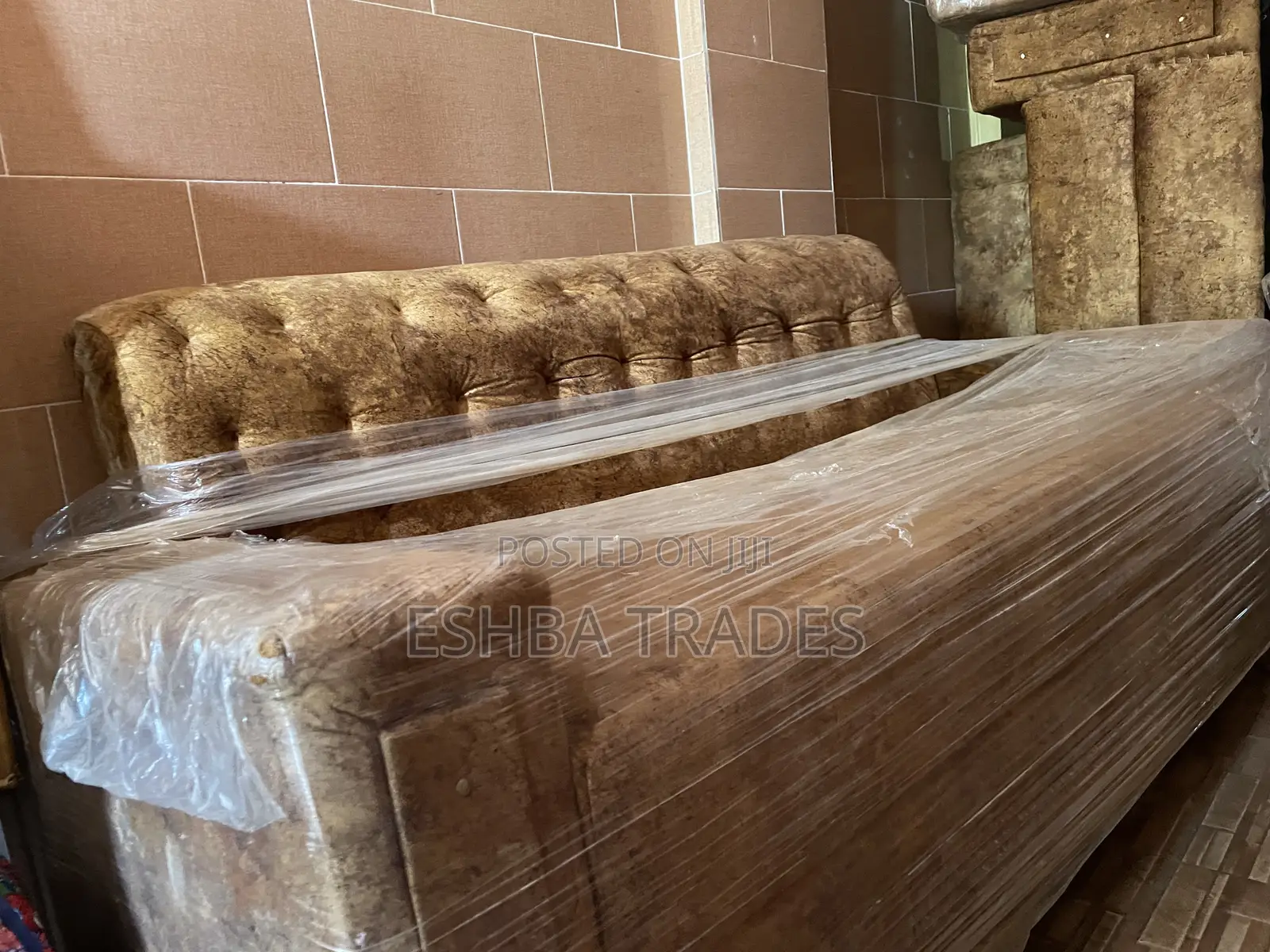 2in1 Two Seater Modern Sofa