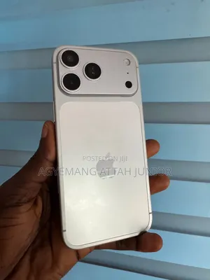 New Apple iPhone 17 Pro Max 2 TB Silver