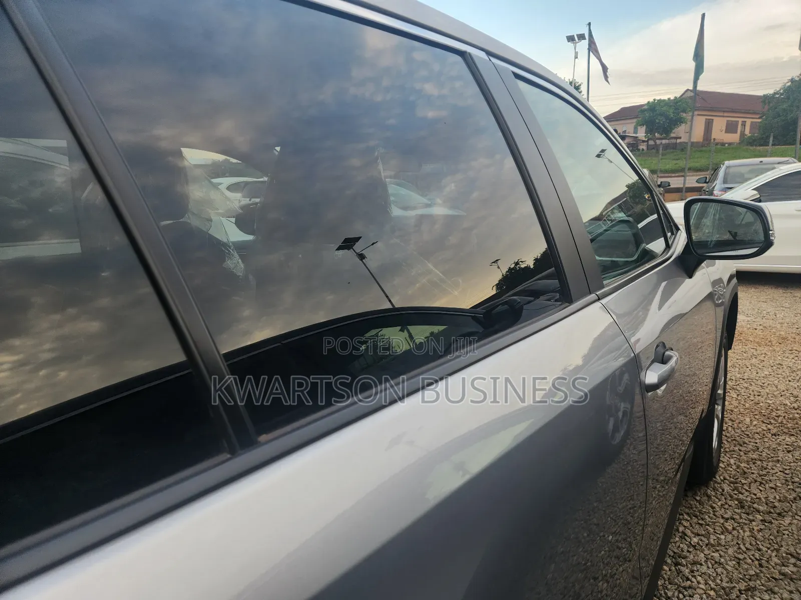 Toyota RAV4 2025 Silver