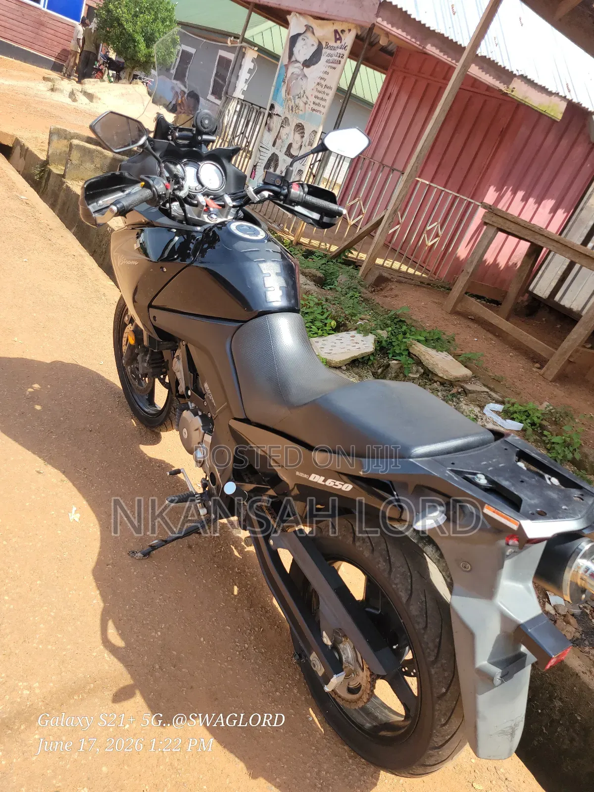 Suzuki V-Strom 2010 Black