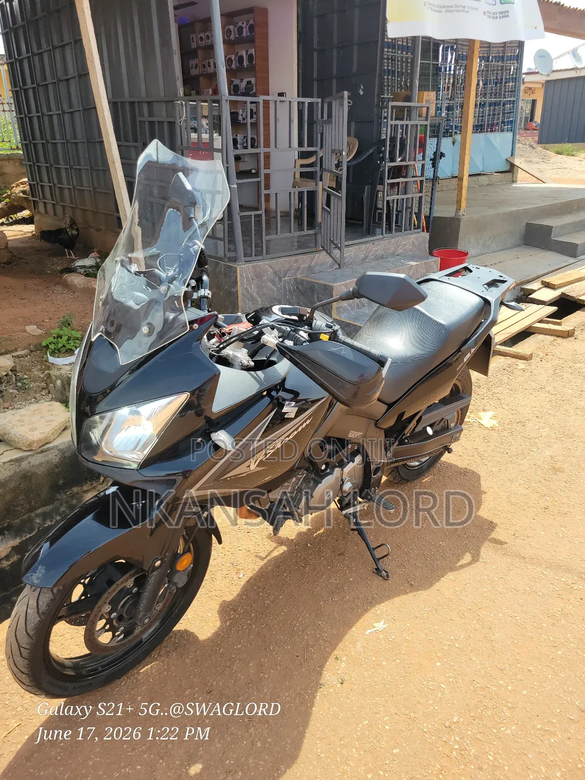 Suzuki V-Strom 2010 Black