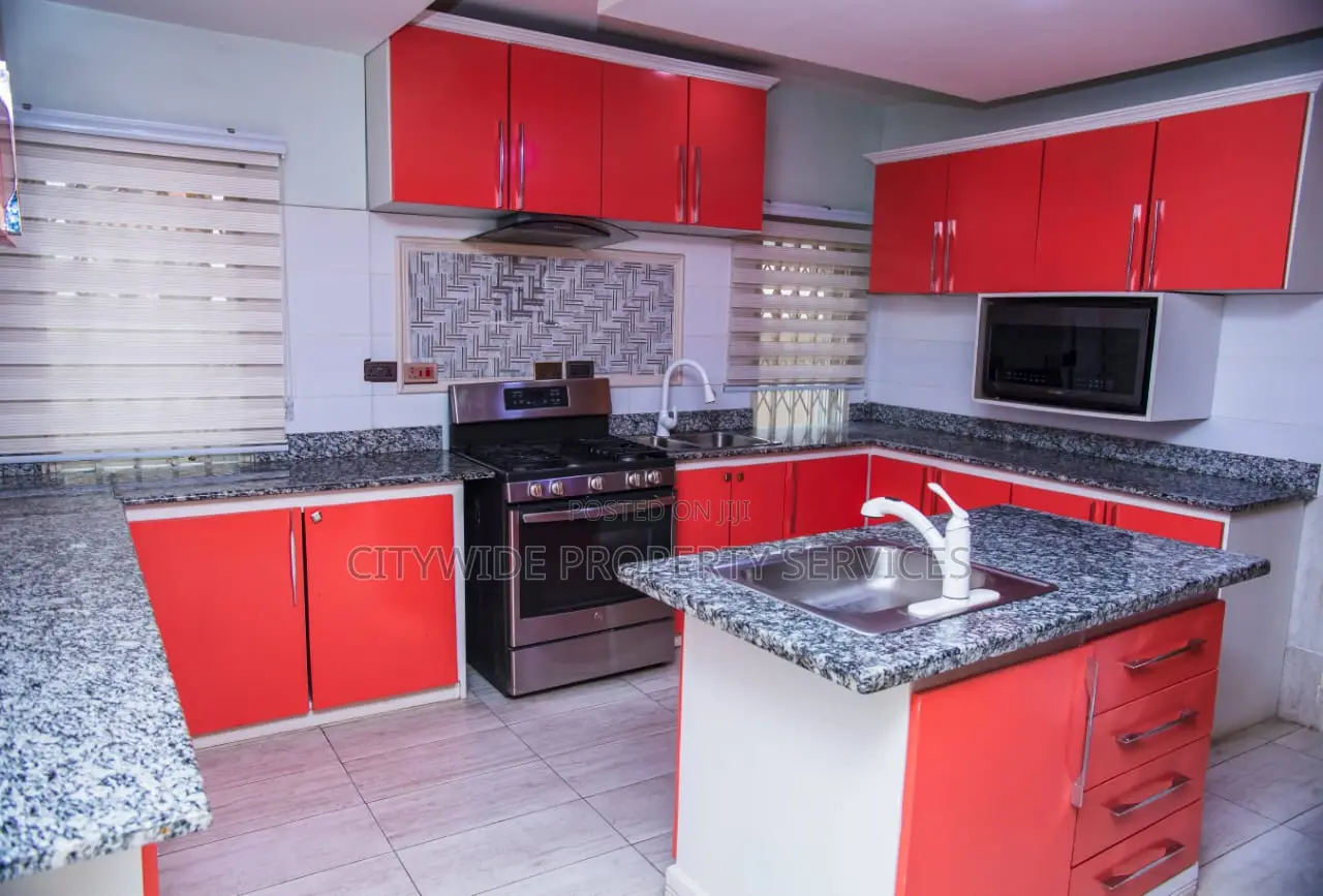 Furnished 4bdrm House in Dome Kwabenya, Pillar 2 for rent