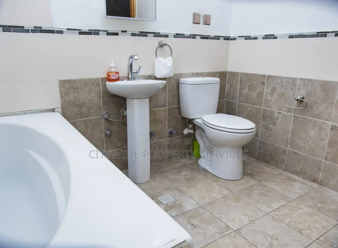 Furnished 4bdrm House in Dome Kwabenya, Pillar 2 for rent