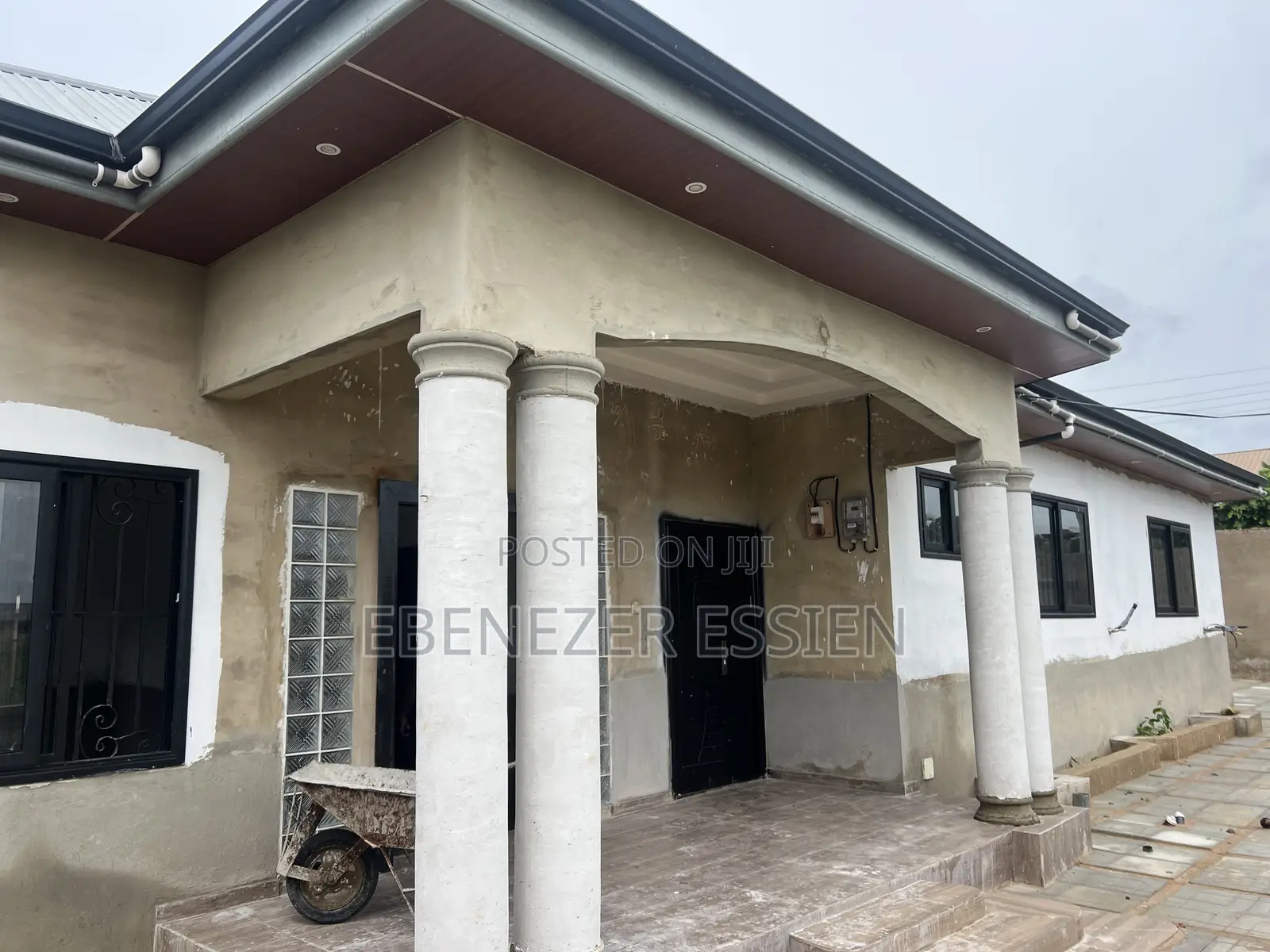 3bdrm House in Block Factory West for sale