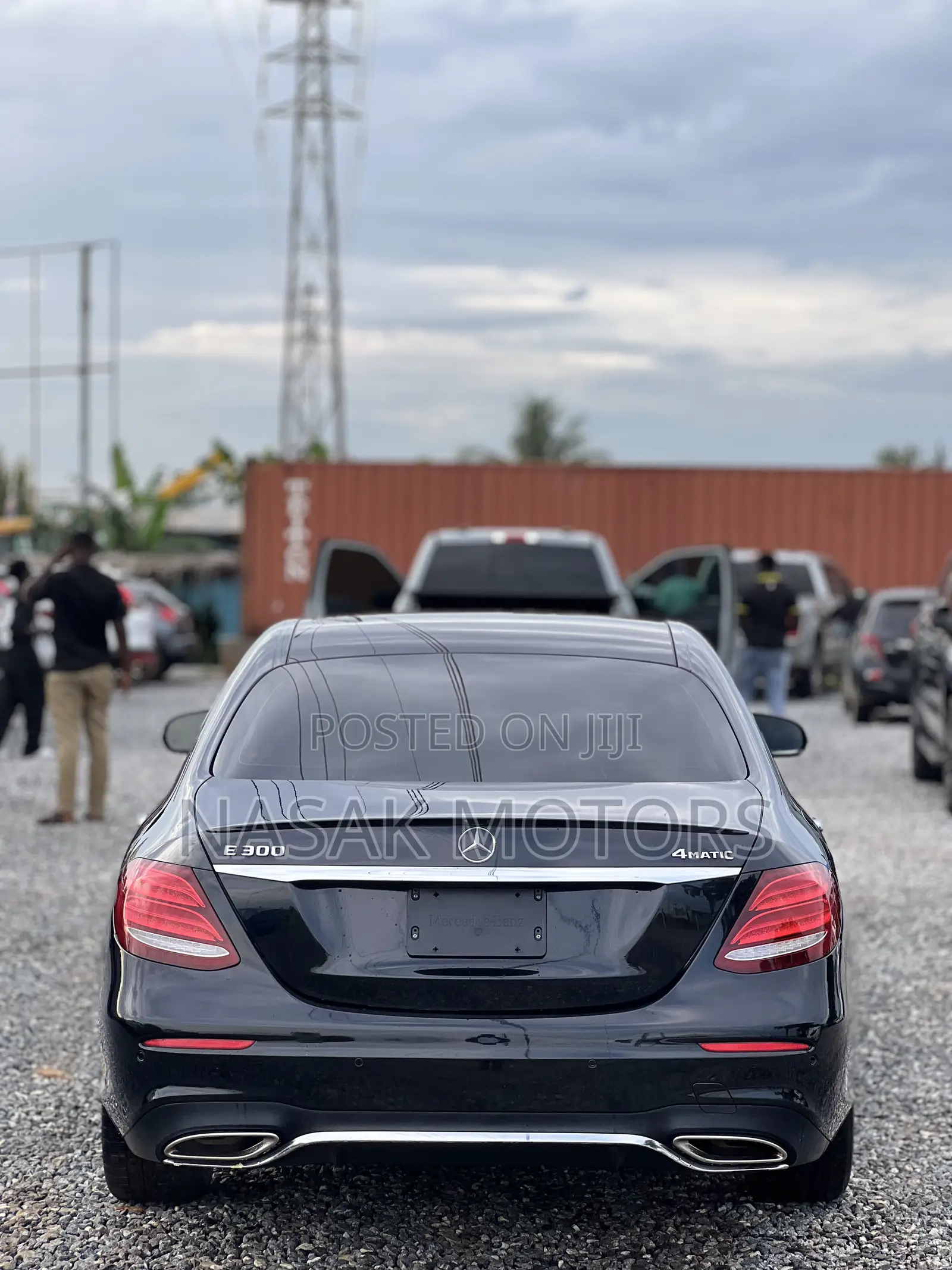 Mercedes-Benz E300 4Matic AWD Sedan (2.0L 4cyl 9A) 2017 Black