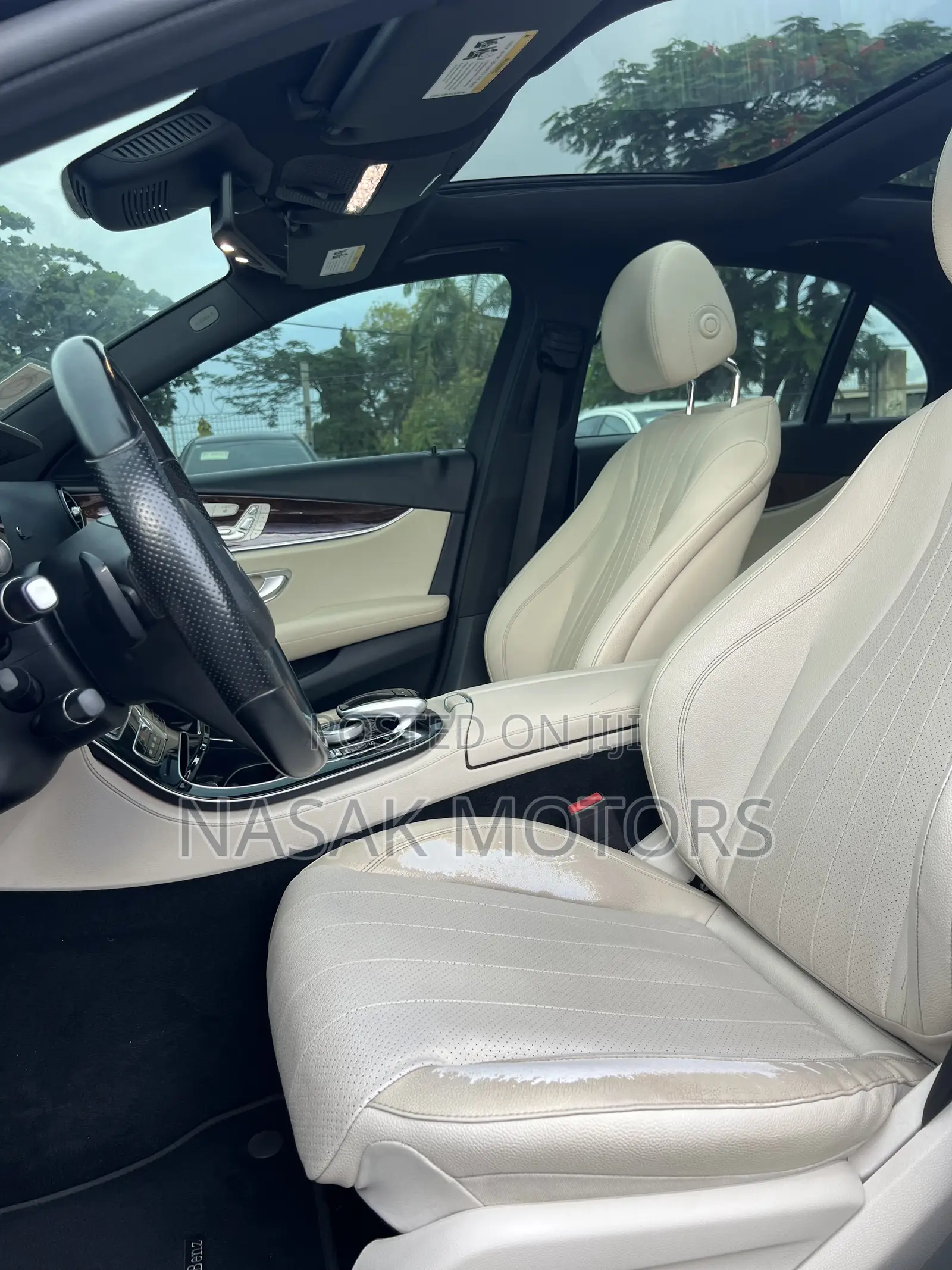 Mercedes-Benz E300 4Matic AWD Sedan (2.0L 4cyl 9A) 2017 Black