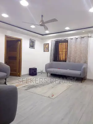 Furnished 2bdrm Apartment in Seekers Realty, Oxford Street for rent