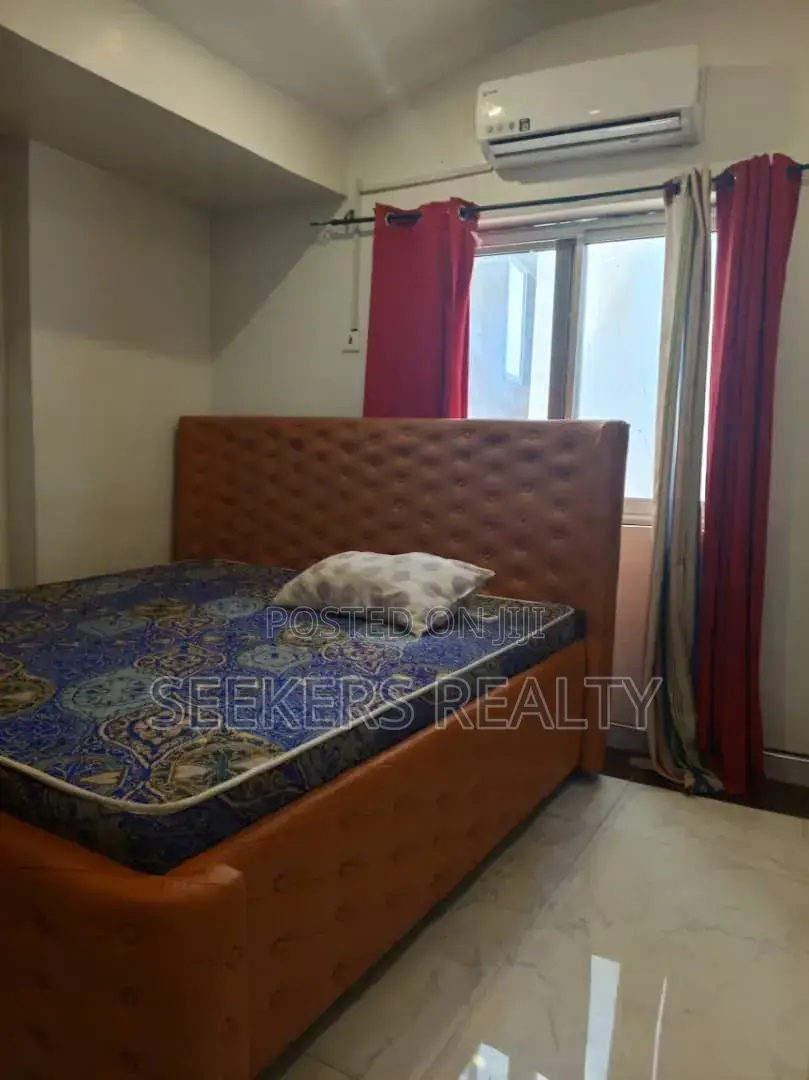 Furnished 2bdrm Apartment in Seekers Realty, Oxford Street for rent