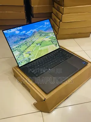 New Laptop Dell Precision 5560 16GB Intel Core i7 SSD 512GB