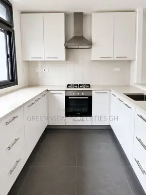 2bdrm Townhouse / Terrace in Oyarifa for rent