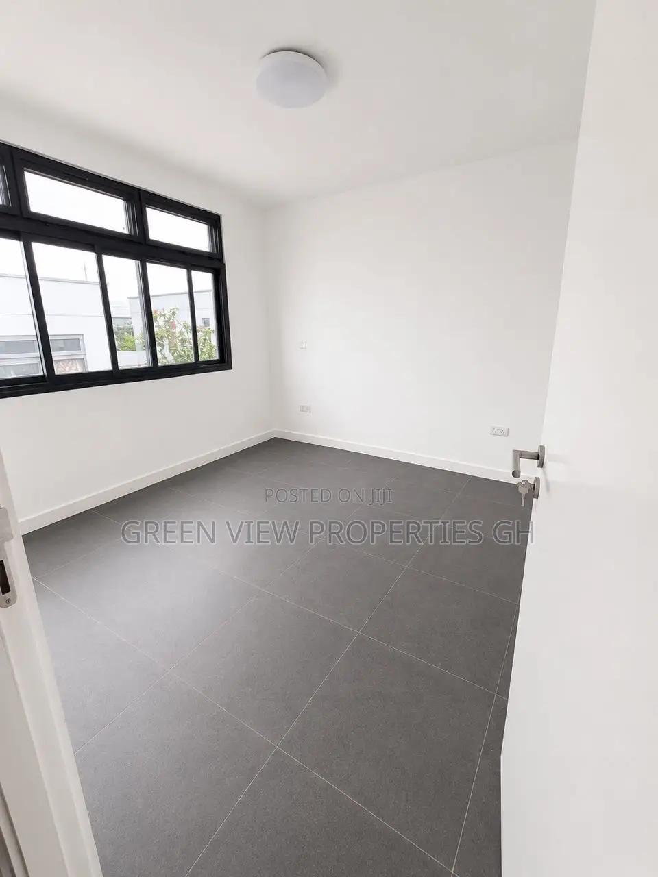 2bdrm Townhouse / Terrace in Oyarifa for rent