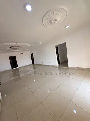 3bdrm Apartment in Coastal Estate Area, Spintex for rent