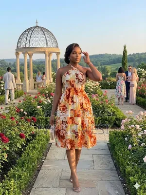 Elegant Berbark Mini Dress