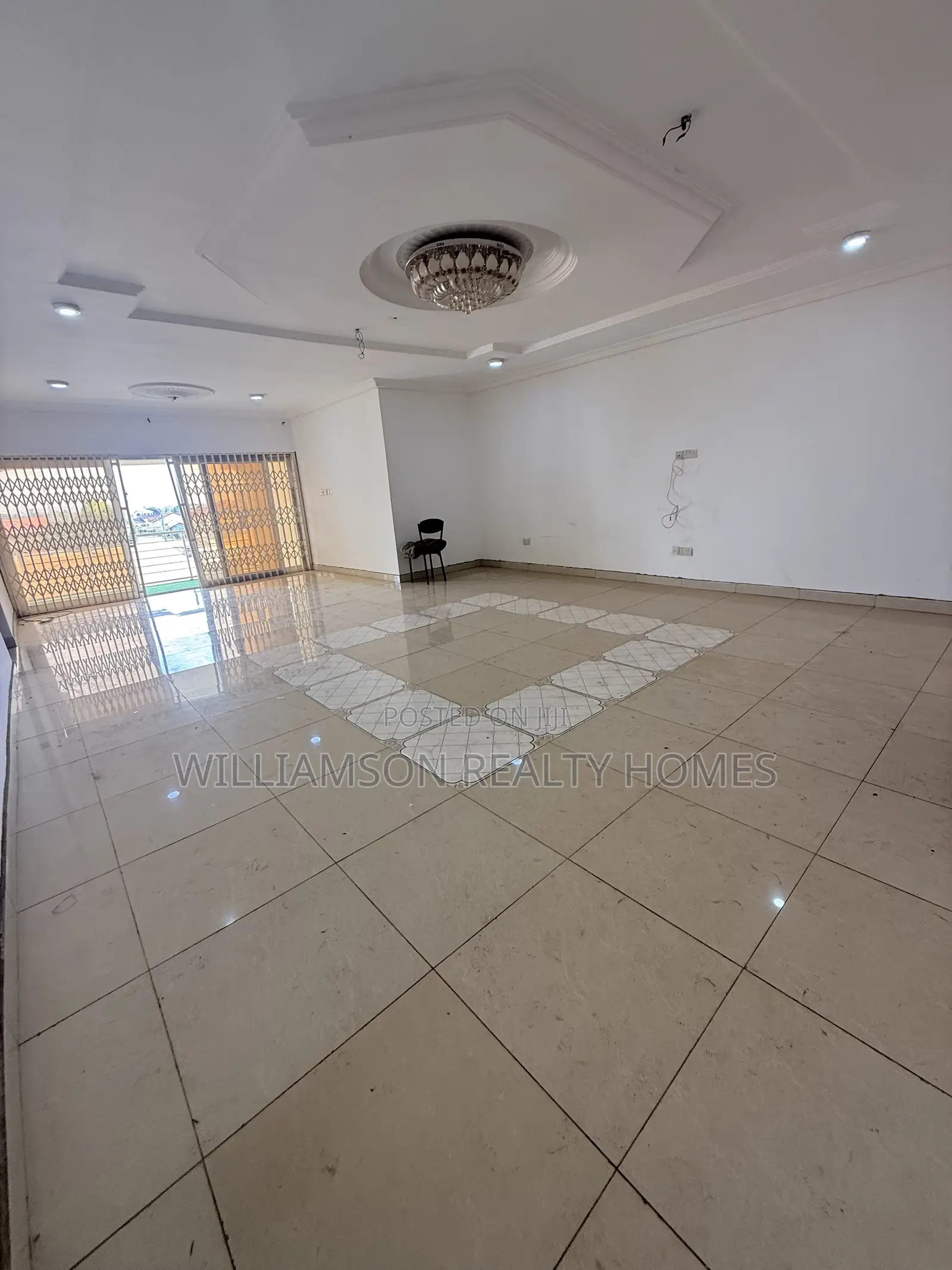 3bdrm Apartment in Coastal Estate Area, Spintex for rent