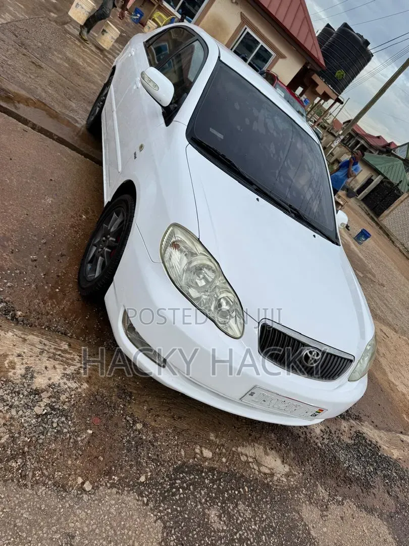 Toyota Corolla 2008 White