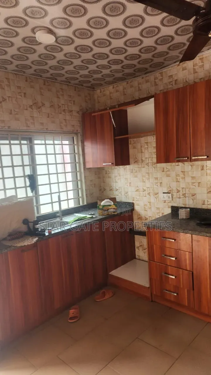 4bdrm House in Atonsu Dompoase, Kumasi Metropolitan for rent