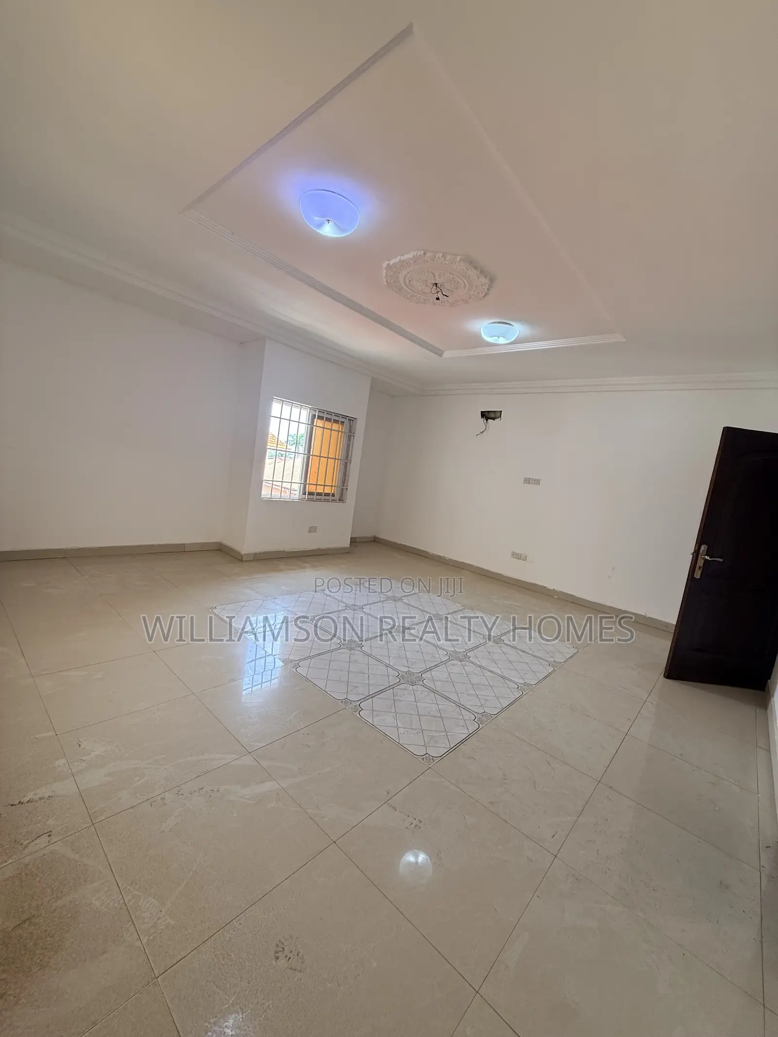 3bdrm Apartment in Coastal Estate Area, Spintex for rent