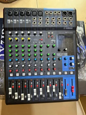 Yamaha Mg12xu 12-Channel Mixer