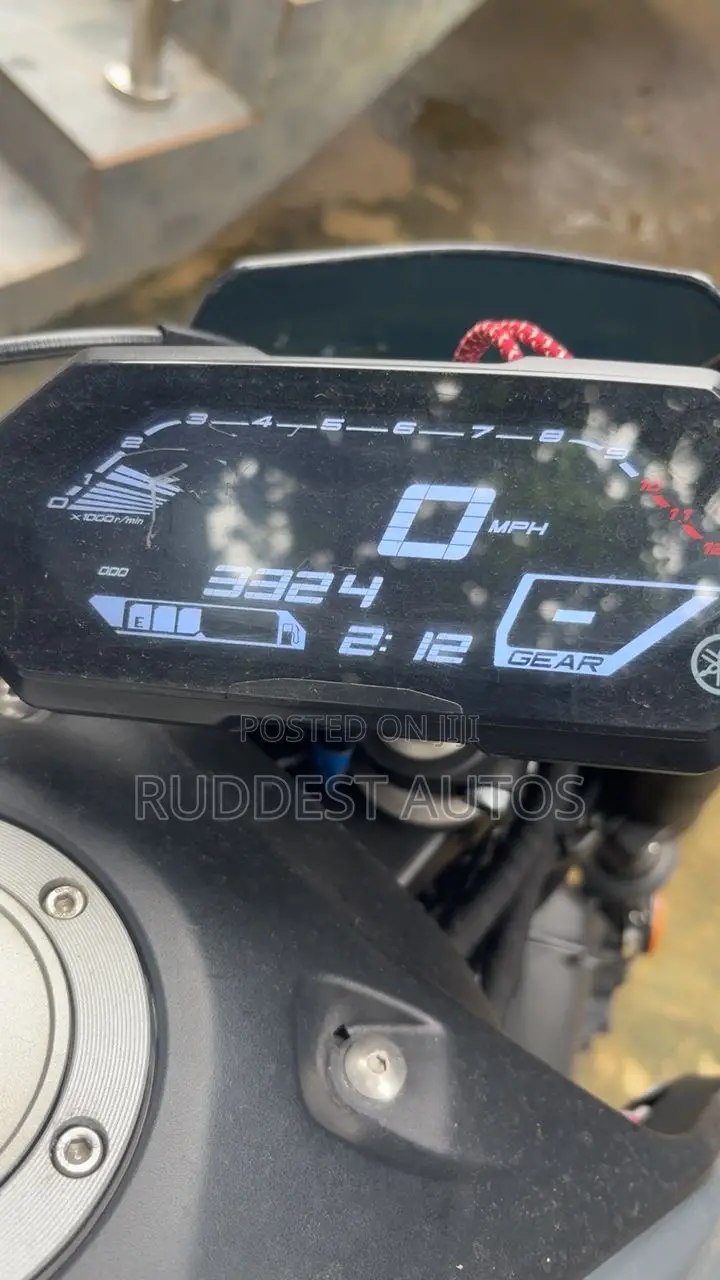 Yamaha FZ 2022 Gray