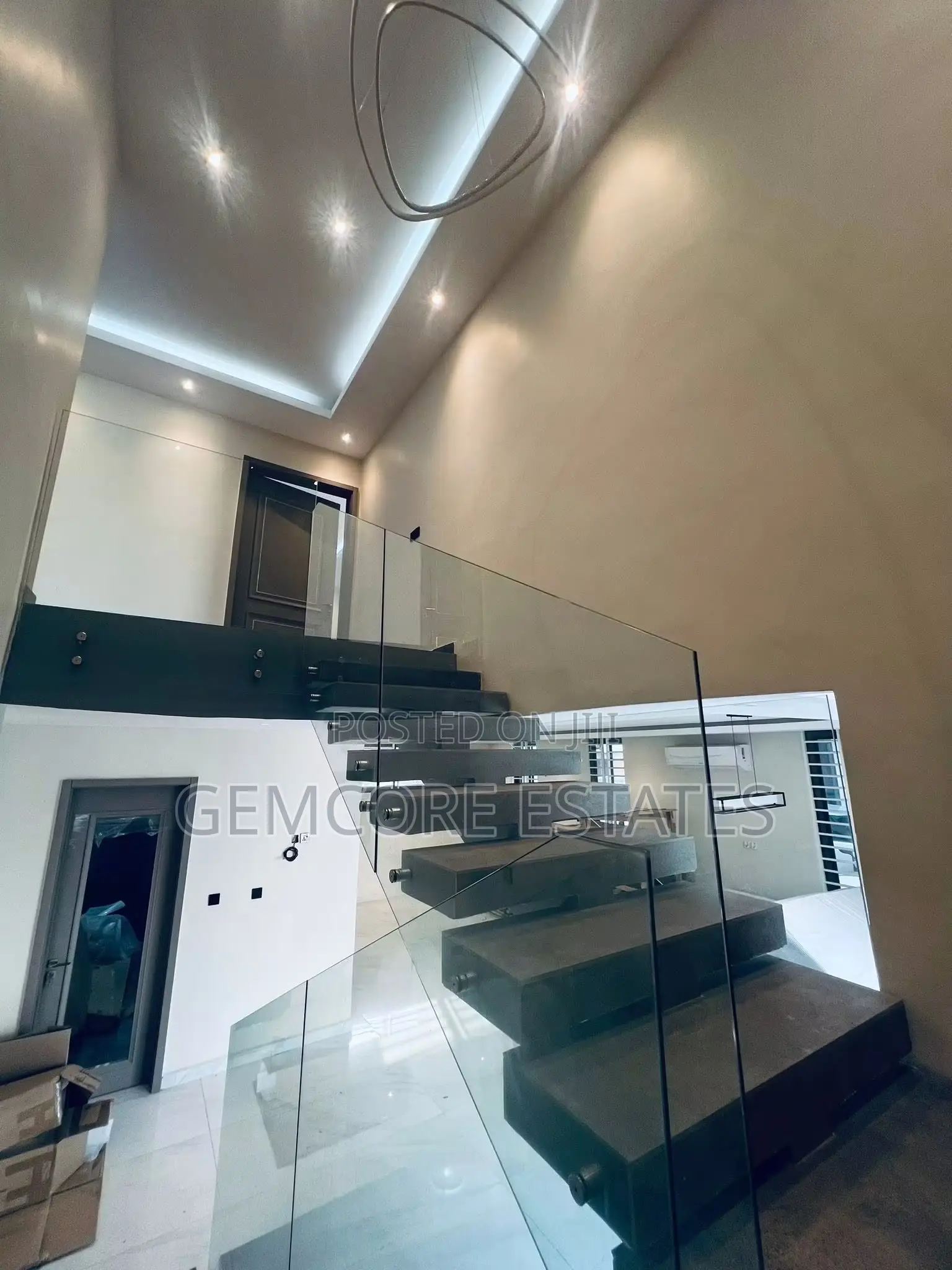 4bdrm House in School Junction, Ashaley Botwe for sale