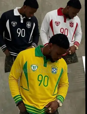 Vescartes Brazil-Themed Knitted Jersey