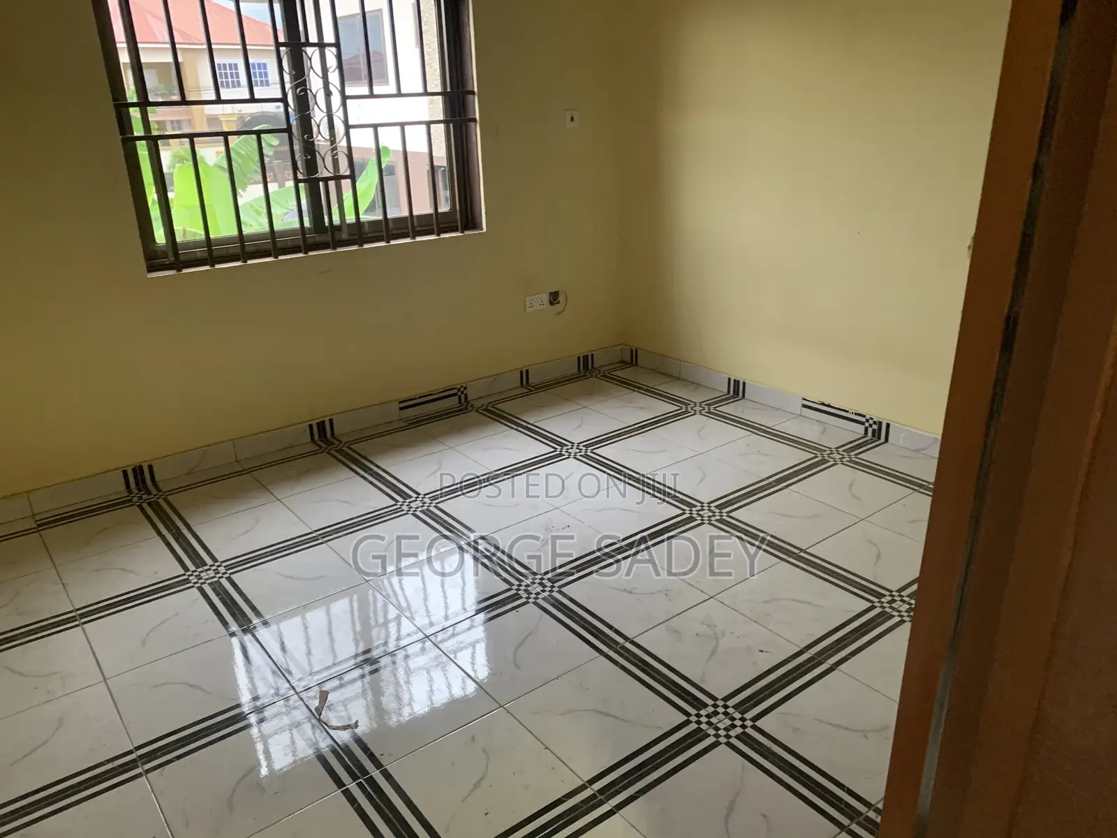 3bdrm Duplex in Community 25 for rent